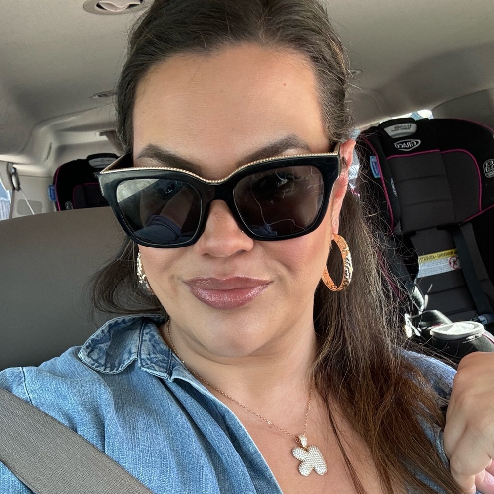 Meet your Posher, Kat